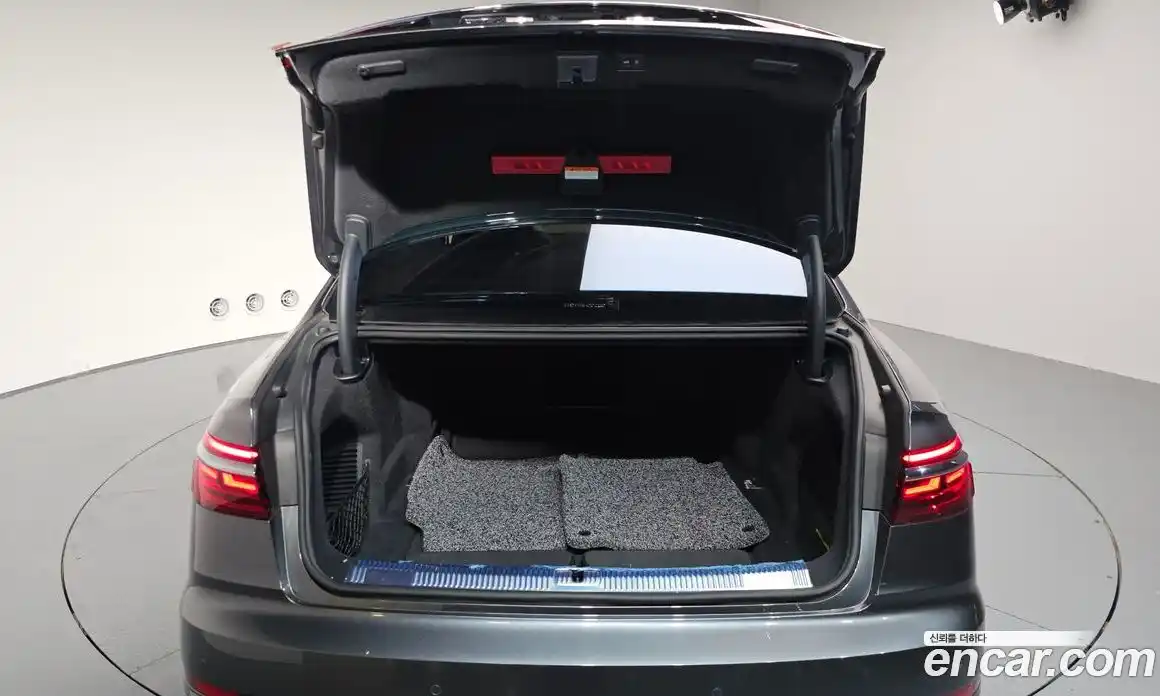 Audi A8 2021 3.0 Автомат в Москве № 230187, фото 6