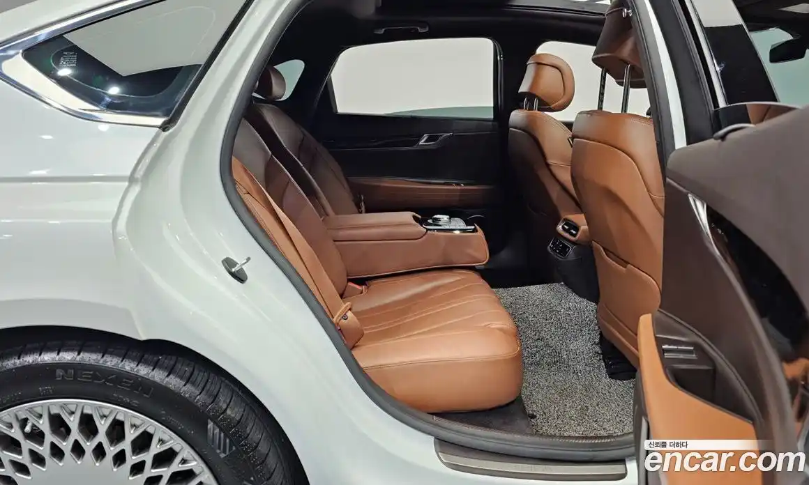 Genesis G80 2024 2.5 Автомат в Москве № 23095, фото 17