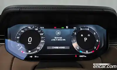 Land Rover Range-Rover 2023 4.4 Автомат в Москве № 231227, миниатюра 2