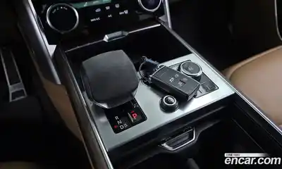 Land Rover Range-Rover 2023 4.4 Автомат в Москве № 231227, миниатюра 9