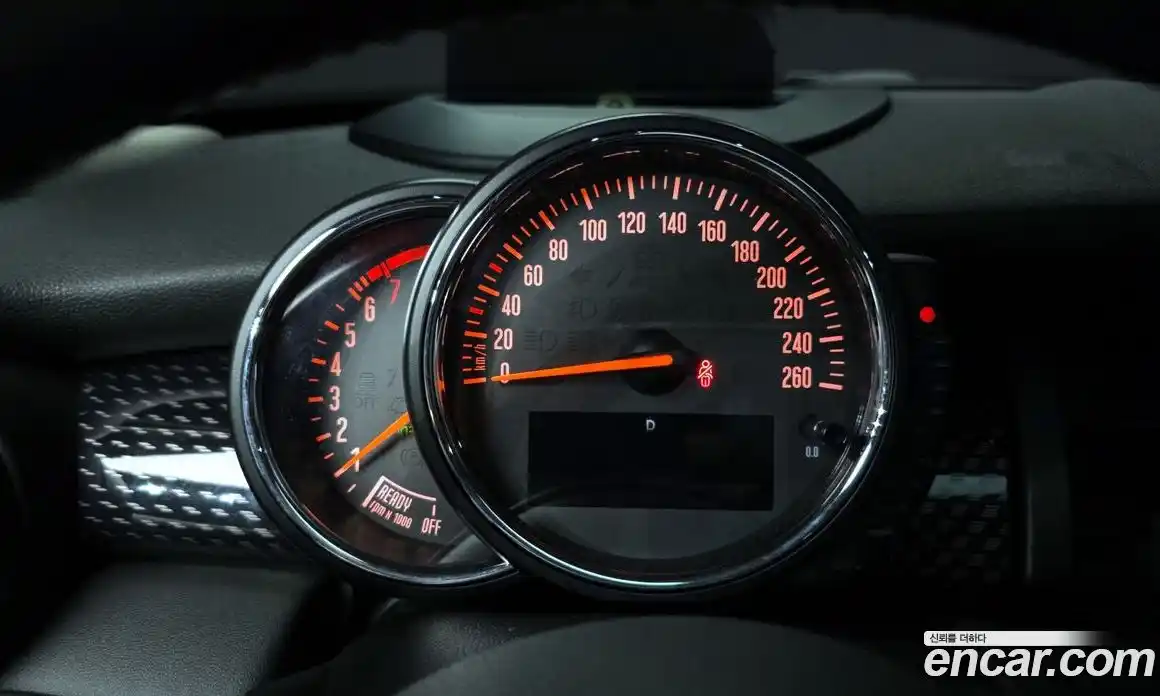 Mini Cooper 2015 2.0 Автомат в Москве № 231423, фото 13