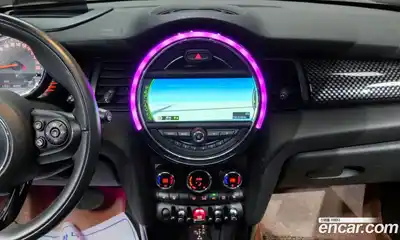 Mini Cooper 2015 2.0 Автомат в Москве № 231423, миниатюра 4