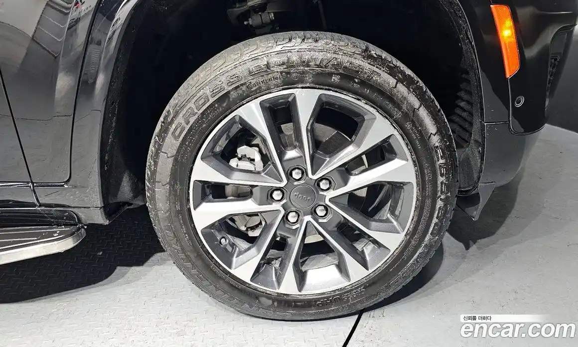 Jeep Cherokee 2021 3.6 Автомат в Москве № 232320, фото 15