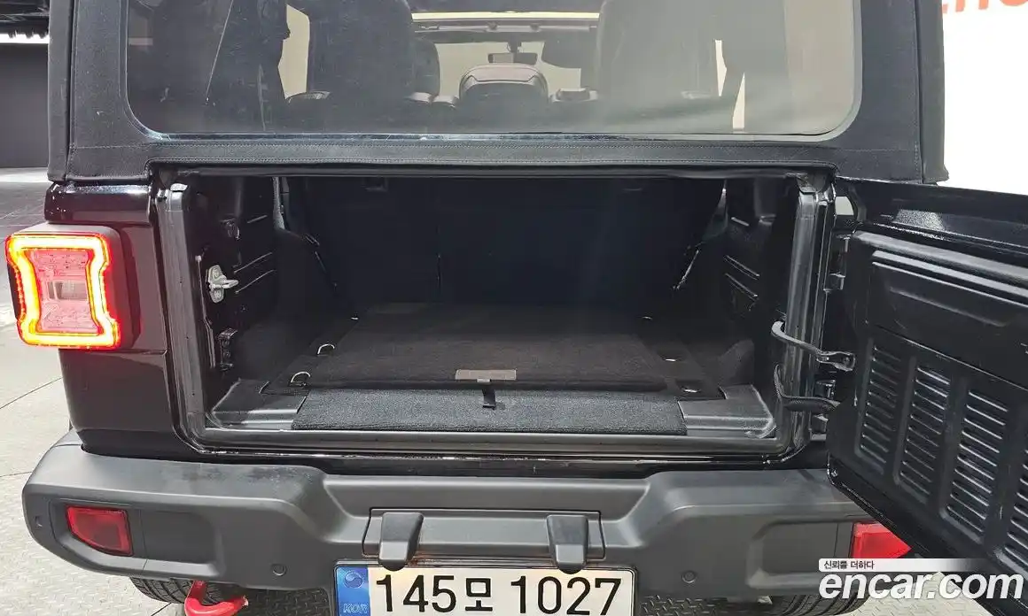 Jeep Wrangler 2018 2.0 Автомат в Москве № 232417, фото 11