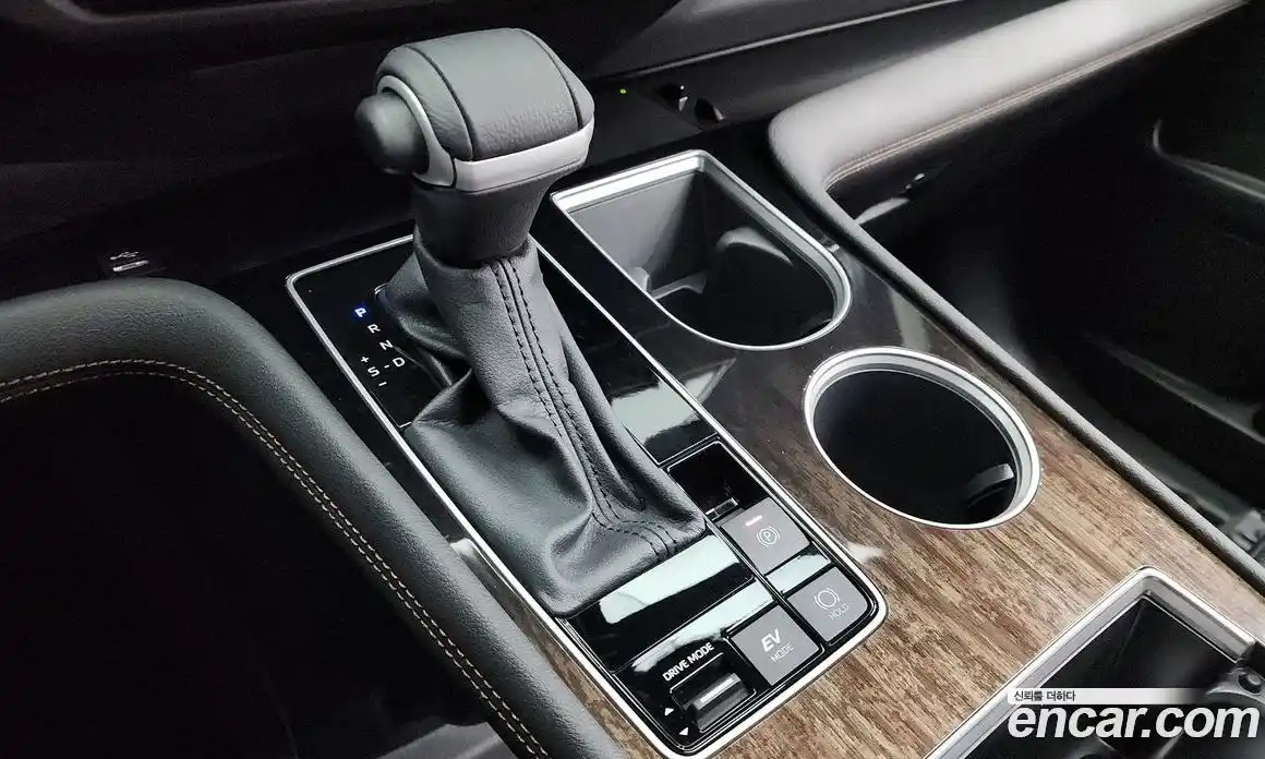 Toyota Sienna 2025 2.5 Автомат в Москве № 232795, фото 12