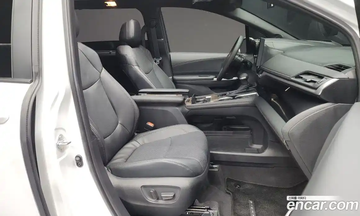 Toyota Sienna 2025 2.5 Автомат в Москве № 232795, фото 16