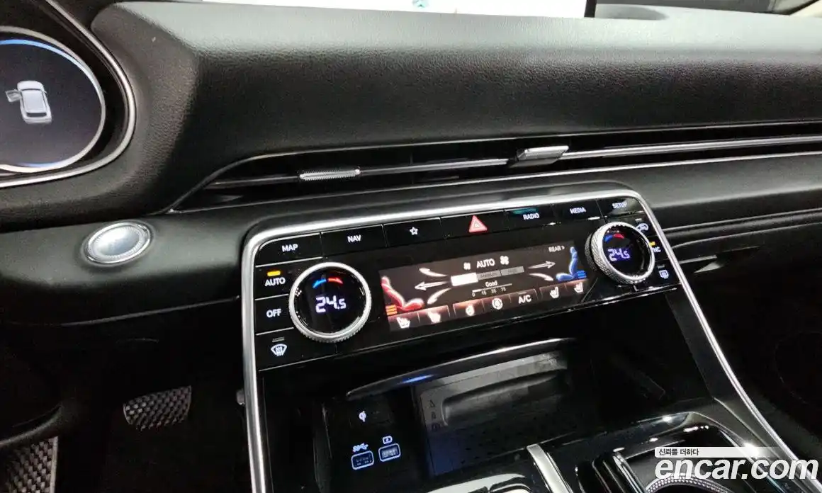 Genesis GV80 2022 3.0 Автомат в Москве № 23768, фото 13