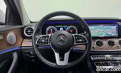 Mercedes-Benz E-Class 2020 2.0 Автомат в Москве № 240330, миниатюра 2