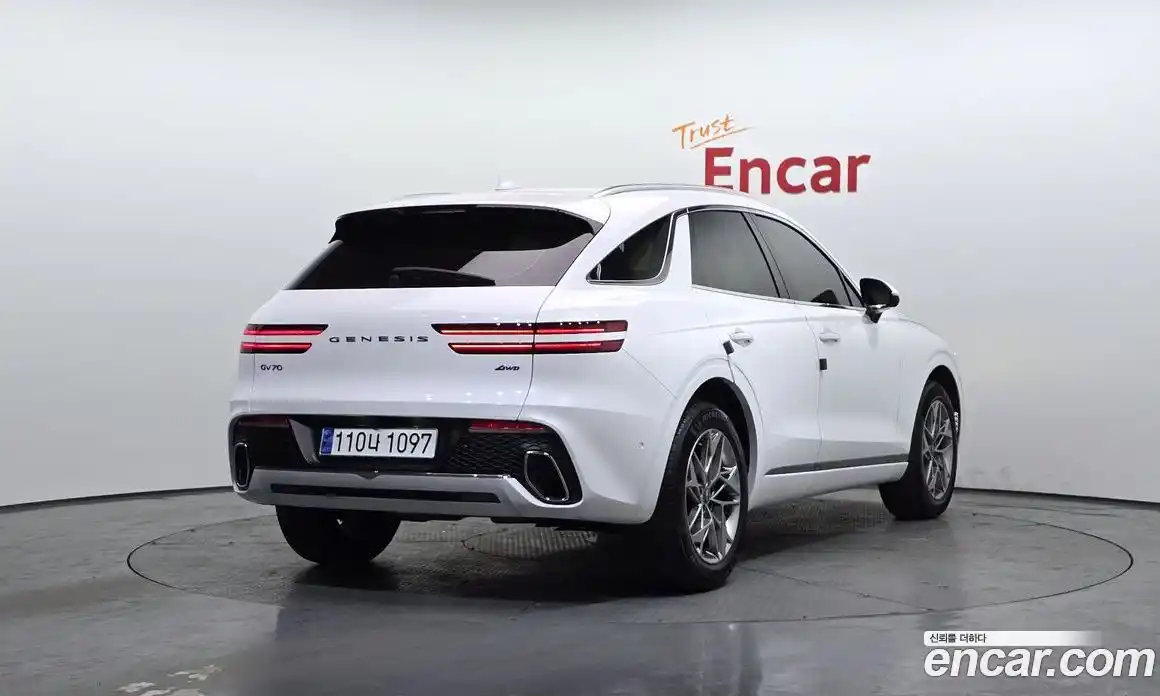 Genesis GV70 2022 2.5 Автомат в Москве № 24658, фото 16