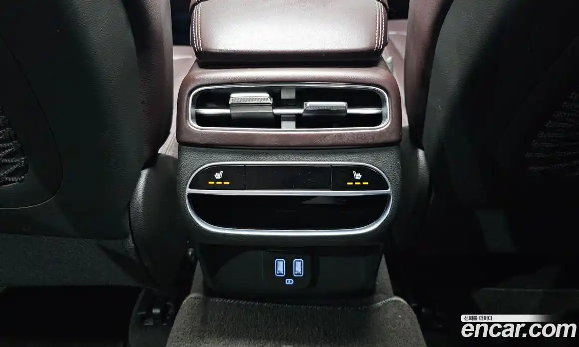 Genesis GV70 2021 2.5 Автомат в Москве № 25440, фото 14