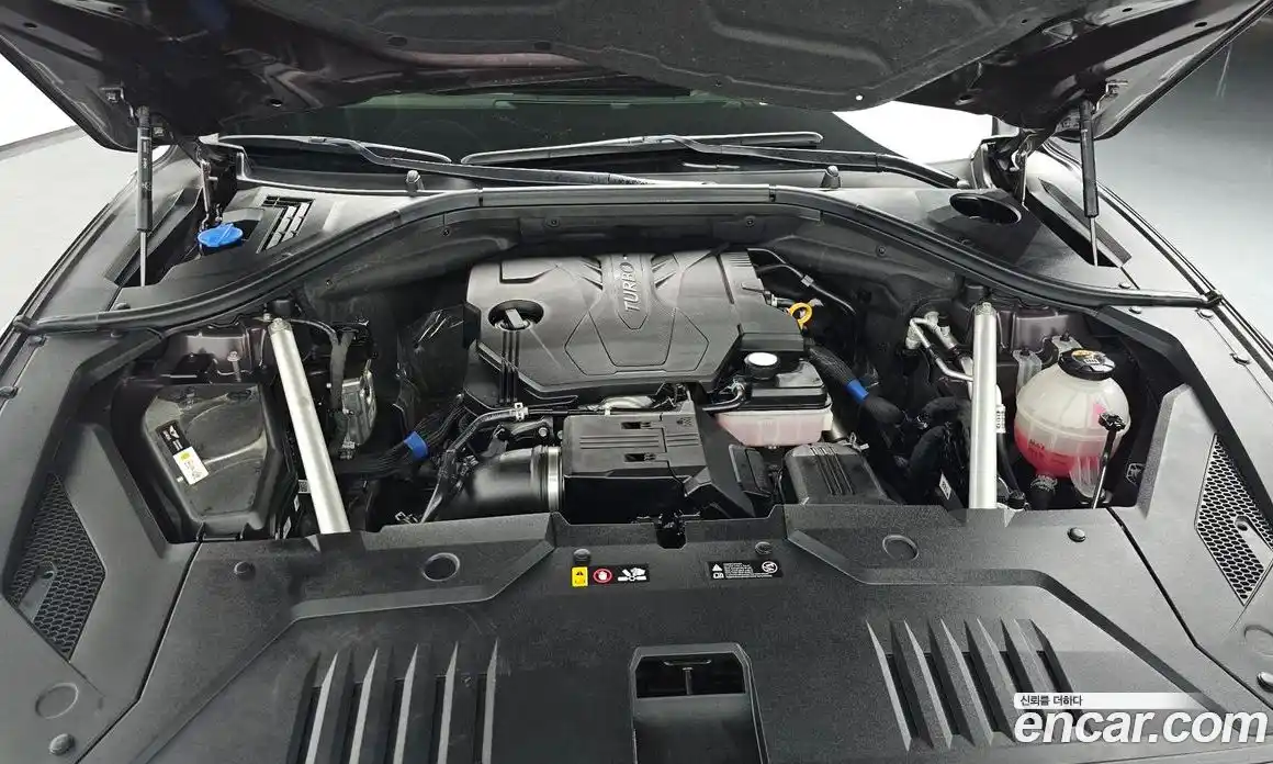 Genesis GV70 2021 2.5 Автомат в Москве № 25440, фото 3