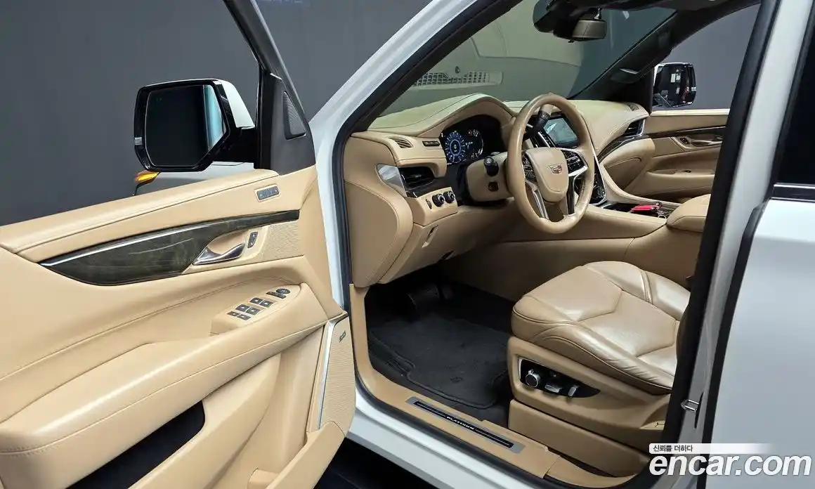 Cadillac Escalade 2020 6.2 Автомат в Москве № 256422, фото 19