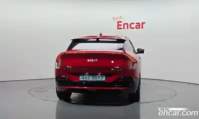 Kia EV6 2023 0.1 Автомат в Москве № 269323, миниатюра 4