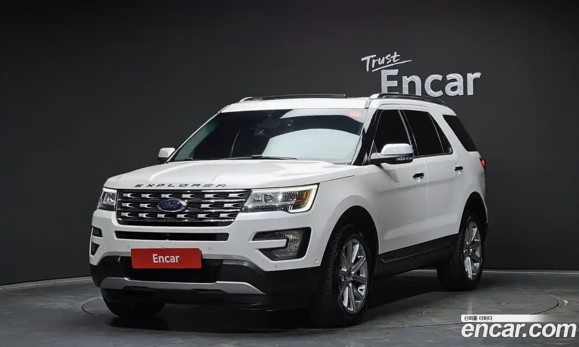 Ford Explorer 2016 2.3 Автомат в Москве № 273469, фото 4