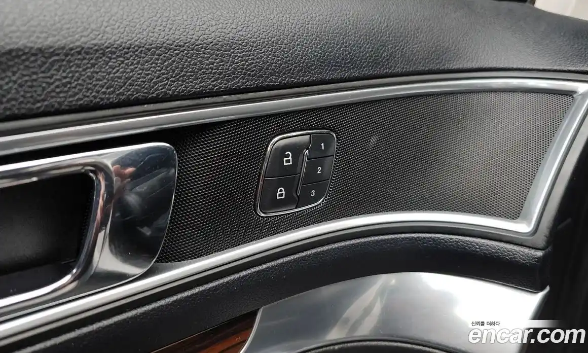 Ford Explorer 2016 2.3 Автомат в Москве № 273469, фото 8