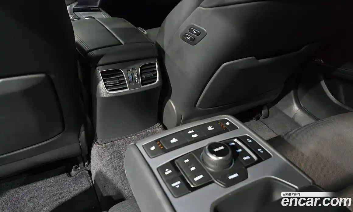 Genesis G80 2017 3.3 Автомат в Москве № 27892, фото 7