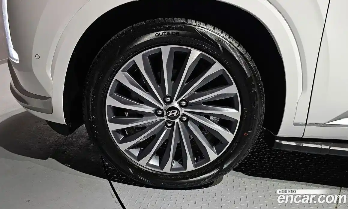 Hyundai Palisade 2024 3.8 Автомат в Москве № 280815, фото 10