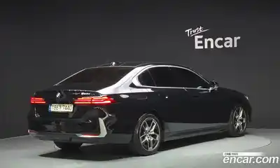 BMW 5-Series 2024 2.0 Автомат в Москве № 281278, миниатюра 11