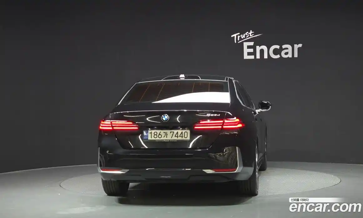 BMW 5-Series 2024 2.0 Автомат в Москве № 281278, фото 3