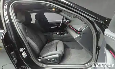 BMW 5-Series 2024 2.0 Автомат в Москве № 281278, миниатюра 6