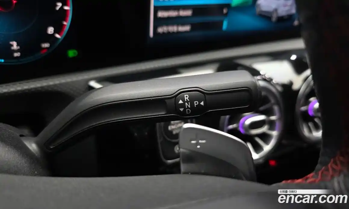 Mercedes-Benz CLA-Class 2021 2.0 Автомат в Москве № 287669, фото 13