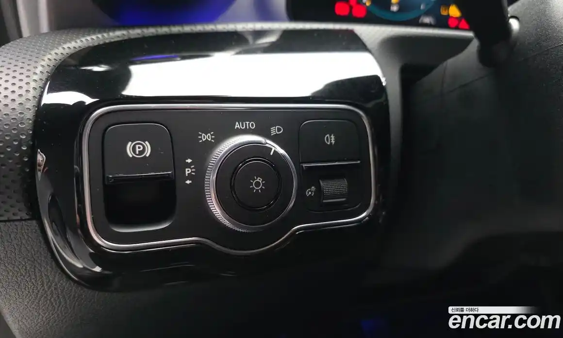 Mercedes-Benz CLA-Class 2021 2.0 Автомат в Москве № 287669, фото 19