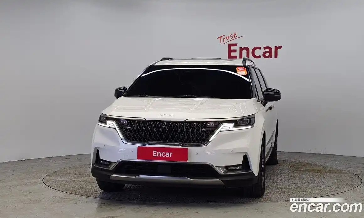 Kia Canival 2023 3.5 Автомат в Москве № 288436, фото 11