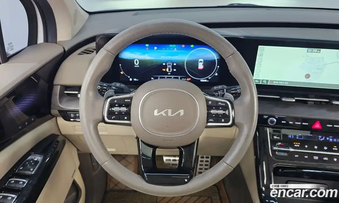 Kia Canival 2023 3.5 Автомат в Москве № 288436, фото 18