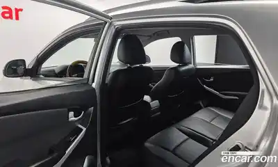 SsangYong Korando 2017 2.2 Автомат в Москве № 28981, миниатюра 12