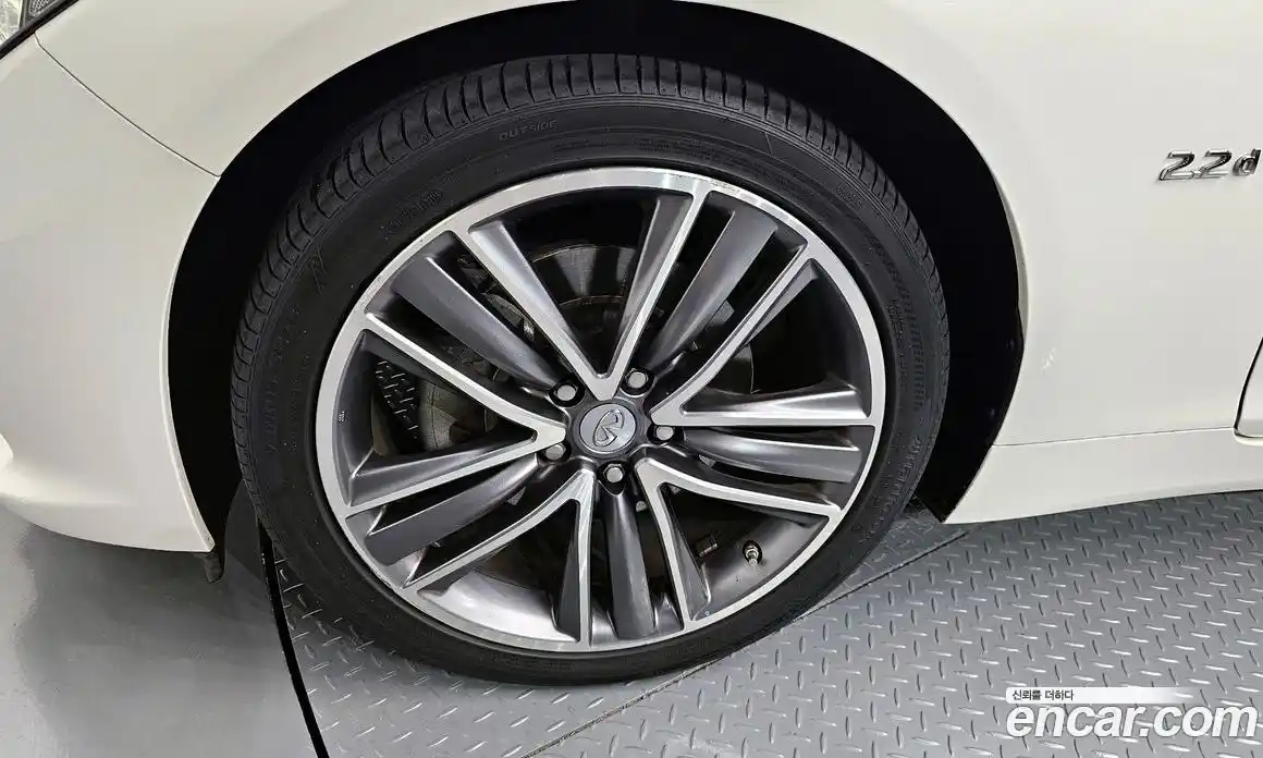 Infiniti Q50 2016 2.1 Автомат в Москве № 295000, фото 18