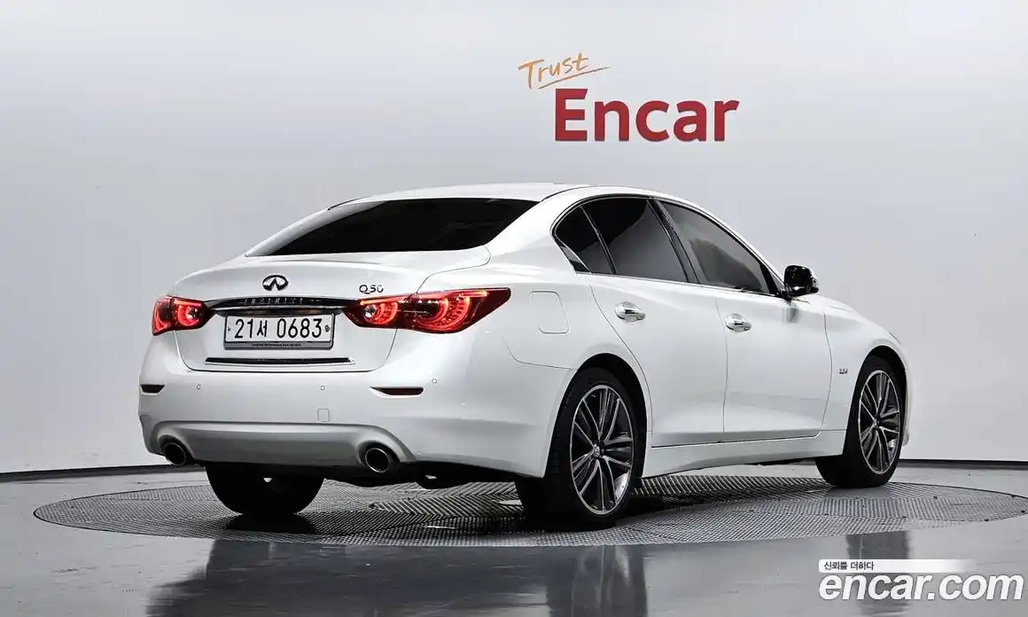 Infiniti Q50 2016 2.1 Автомат в Москве № 295000, фото 9