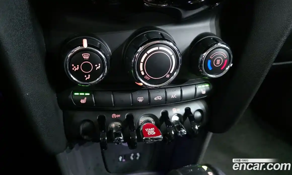 Mini Cooper 2015 1.5 Автомат в Москве № 299587, фото 12