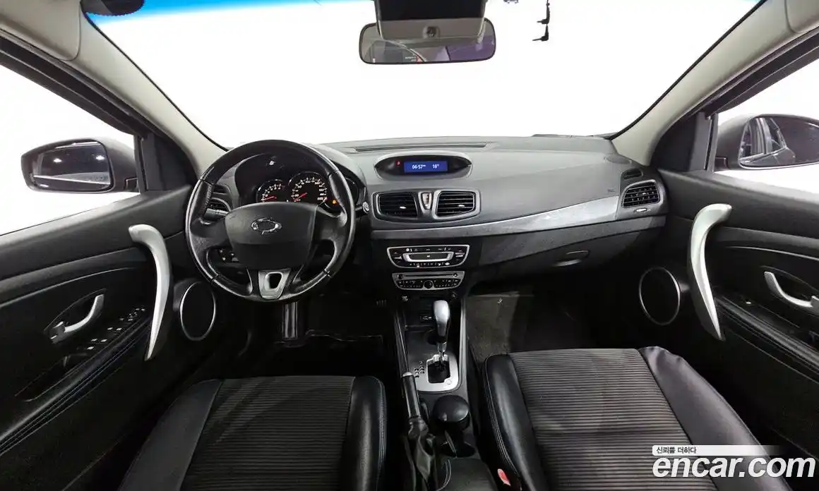 Renault SM3 2012 1.6 Автомат в Москве № 300821, фото 17