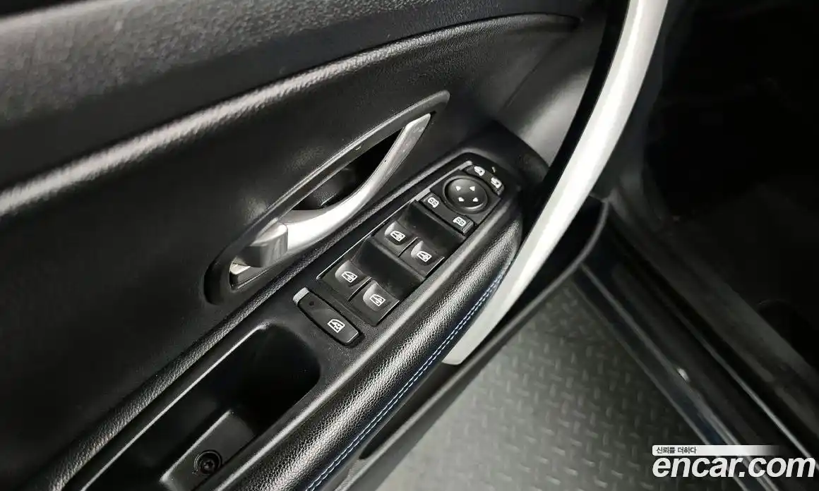 Renault SM3 2012 1.6 Автомат в Москве № 300821, фото 5