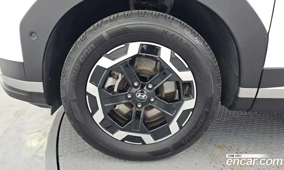 Hyundai Santa Fe 2024 2.5 Автомат в Москве № 303958, фото 14