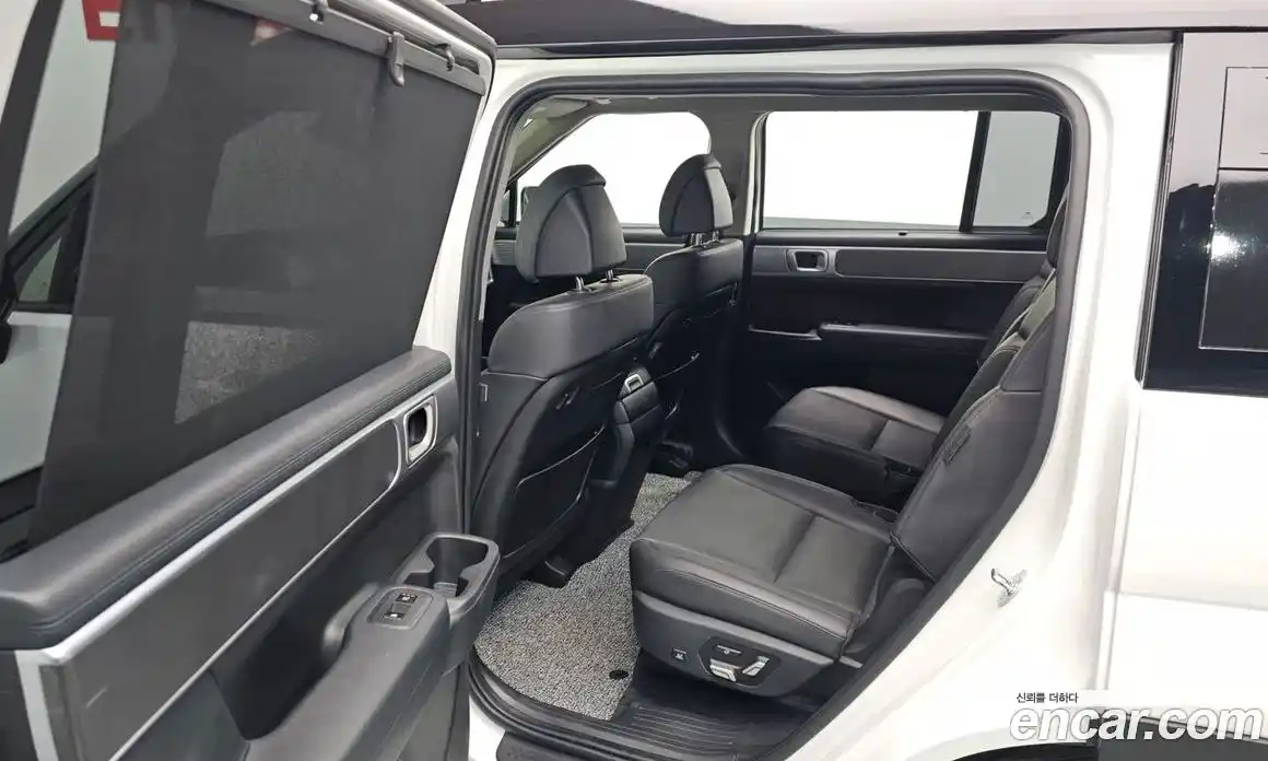 Hyundai Santa Fe 2024 2.5 Автомат в Москве № 303958, фото 18