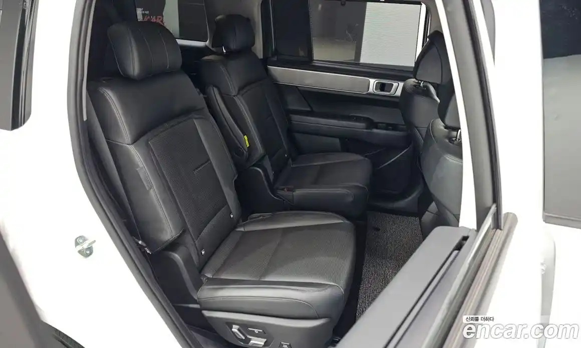 Hyundai Santa Fe 2024 2.5 Автомат в Москве № 303958, фото 7