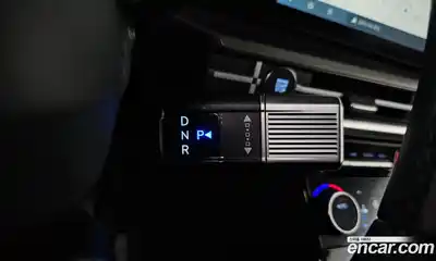 Hyundai Santa Fe 2024 2.5 Автомат в Москве № 303958, миниатюра 9