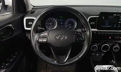 Hyundai Venue 2020 1.6 Автомат в Москве № 305365, миниатюра 12