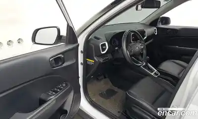 Hyundai Venue 2020 1.6 Автомат в Москве № 305365, миниатюра 9