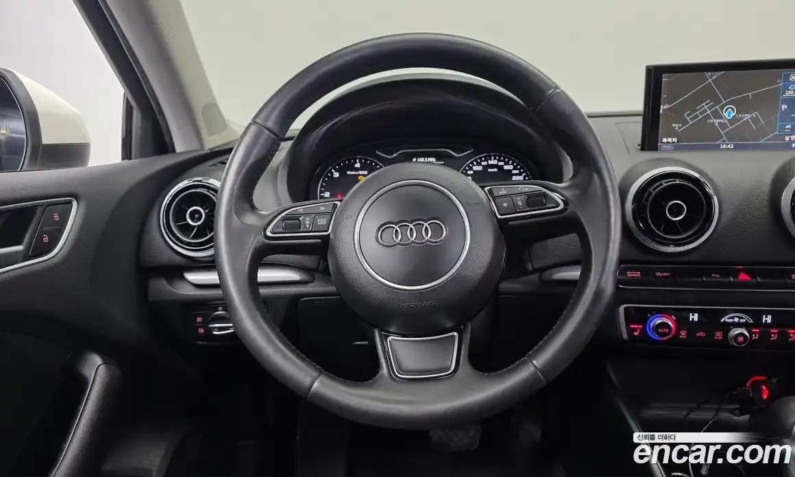 Audi A3 2014 2.0 Автомат в Москве № 312080, фото 1