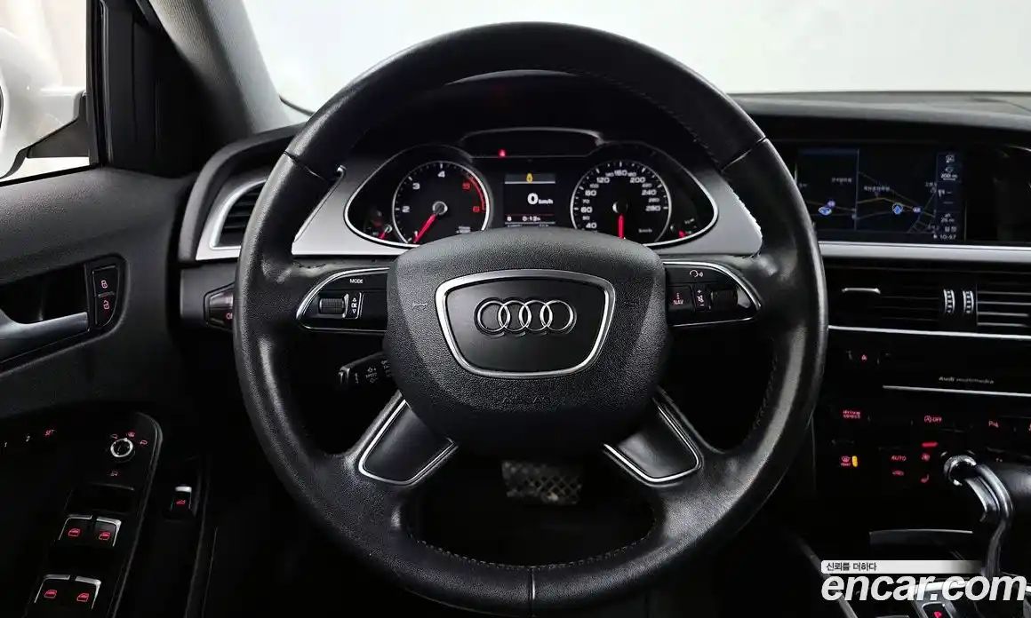 Audi A4 2014 2.0 Автомат в Москве № 312150, фото 11