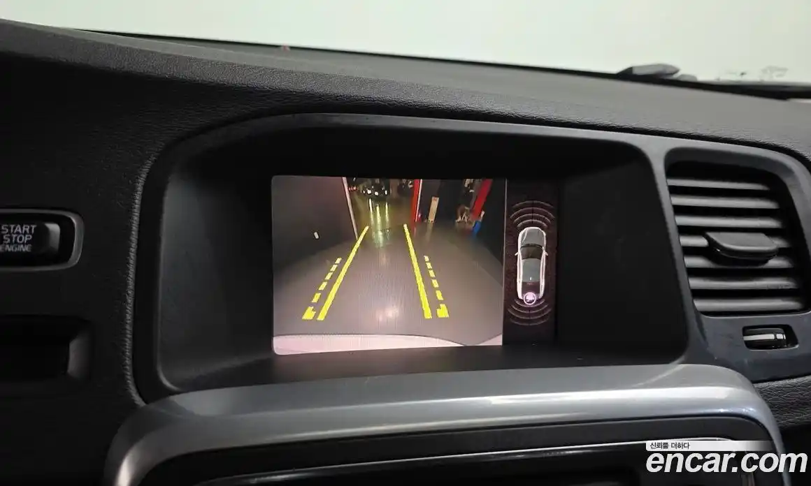 Volvo S60 2018 2.0 Автомат в Москве № 312599, фото 13