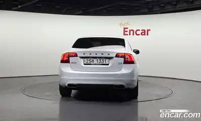 Volvo S60 2018 2.0 Автомат в Москве № 312599, миниатюра 5