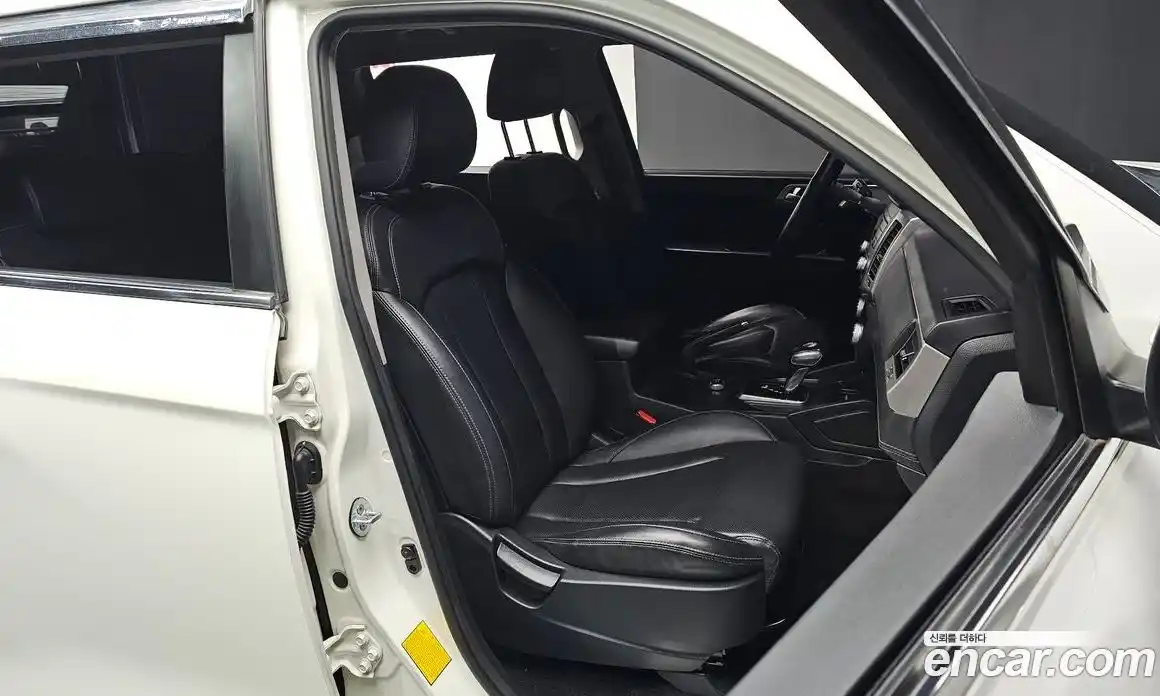 SsangYong Rexton 2019 2.2 Автомат в Москве № 31444, фото 13