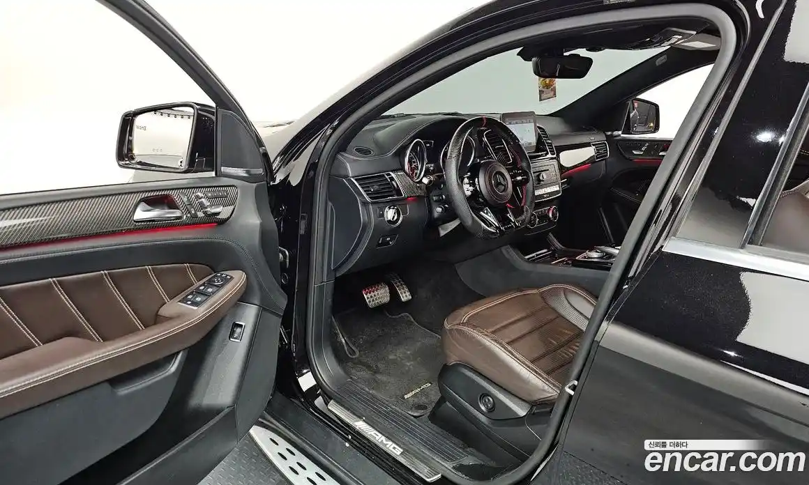 Mercedes-Benz GLE-Class 2018 5.5 Автомат в Москве № 323483, фото 13