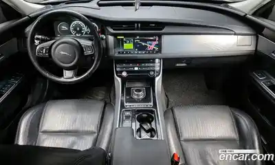 Jaguar XF 2017 2.0 Автомат в Москве № 331474, миниатюра 7