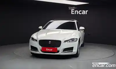 Jaguar XF 2017 2.0 Автомат в Москве № 331474, миниатюра 8