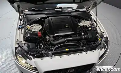 Jaguar XF 2017 2.0 Автомат в Москве № 331474, миниатюра 9