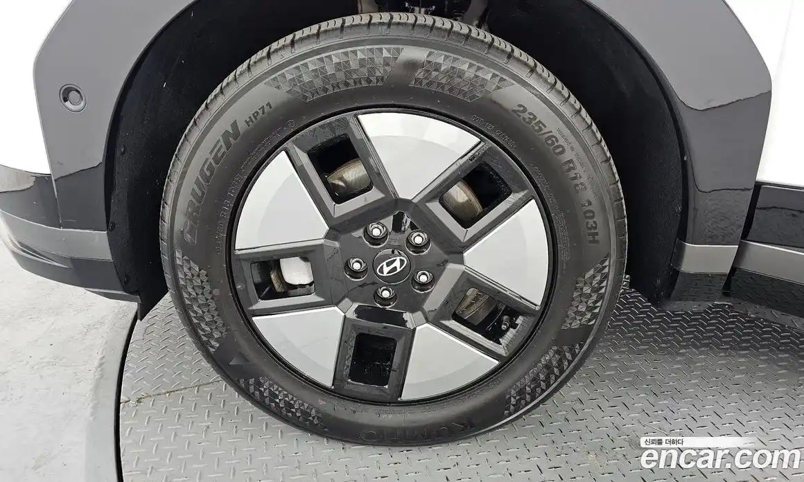 Hyundai Santa Fe 2024 1.6 Автомат в Москве № 334670, фото 18